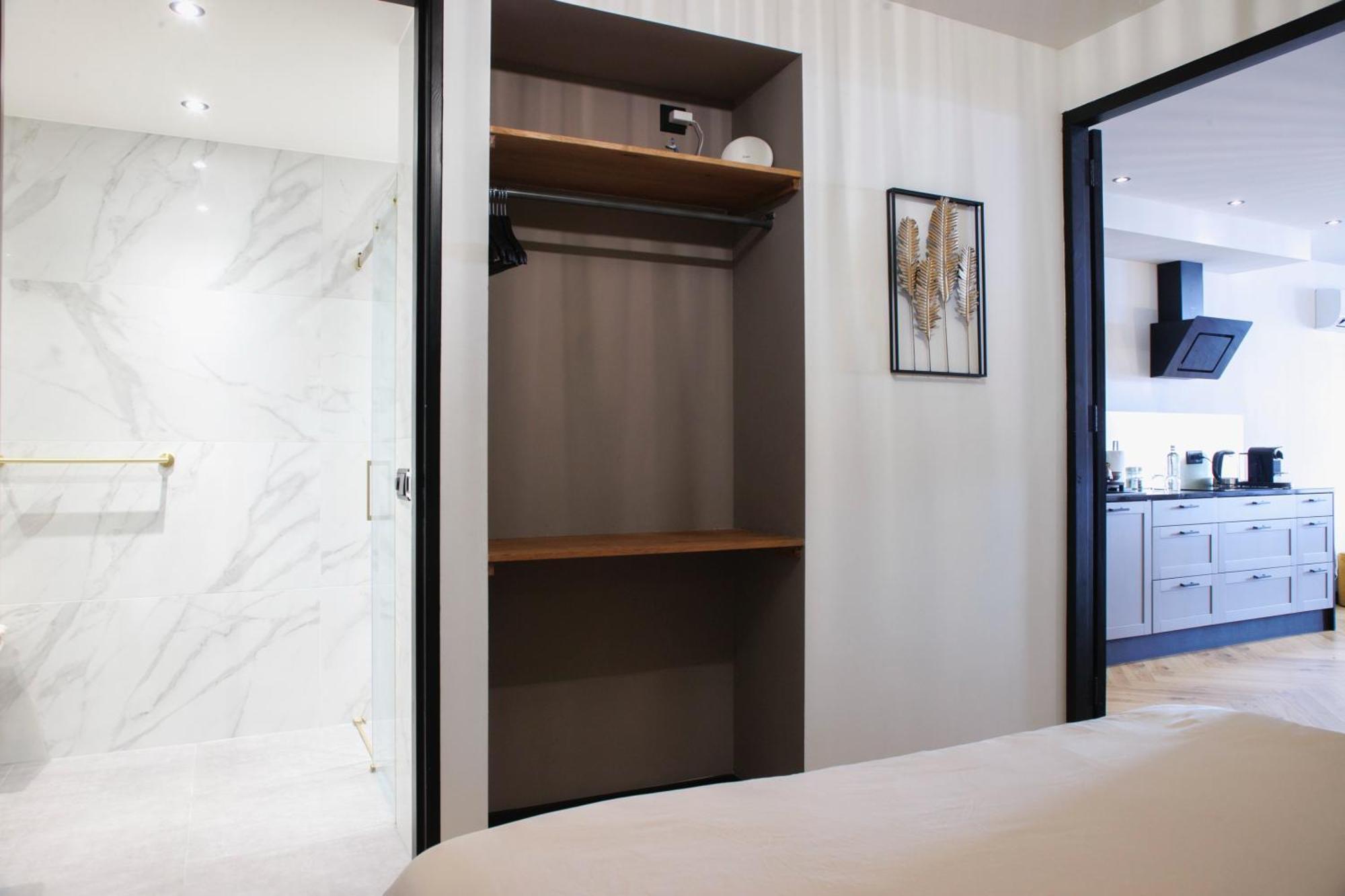 In De Mid - Prachtige Appartementen In Hartje ヤウレ エクステリア 写真
